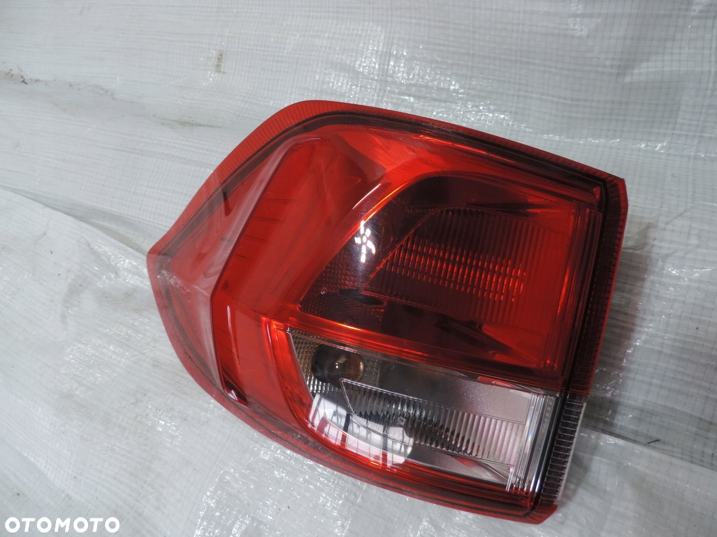 LAMPA PRAWY TYŁ FORD ECOSPORT II 2 MK2 CN1513404BA - 2