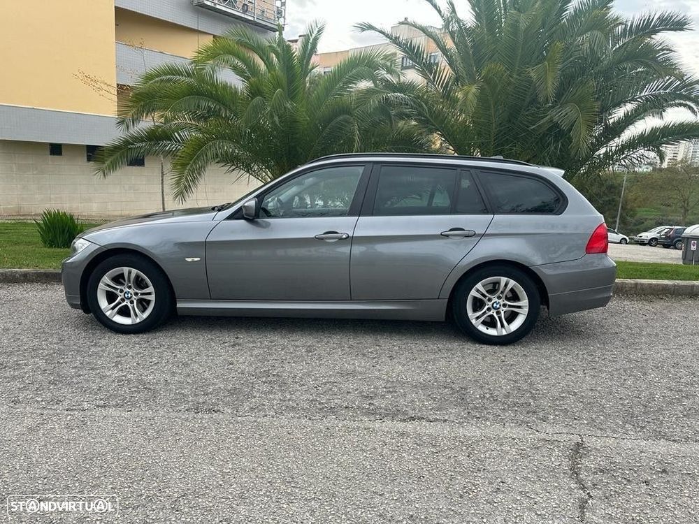 BMW 318 d Touring Line Sport - 2