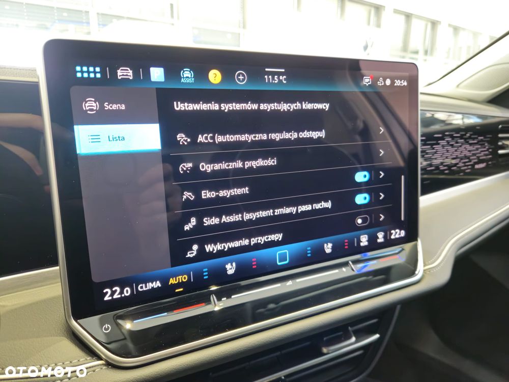 Volkswagen Passat - 23