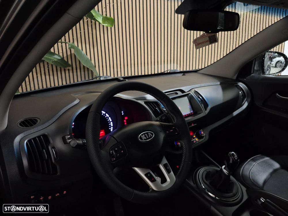 Kia Sportage 1.6 GDI ISG LX - 22