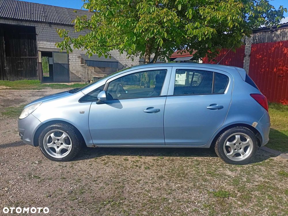 Opel Corsa - 3