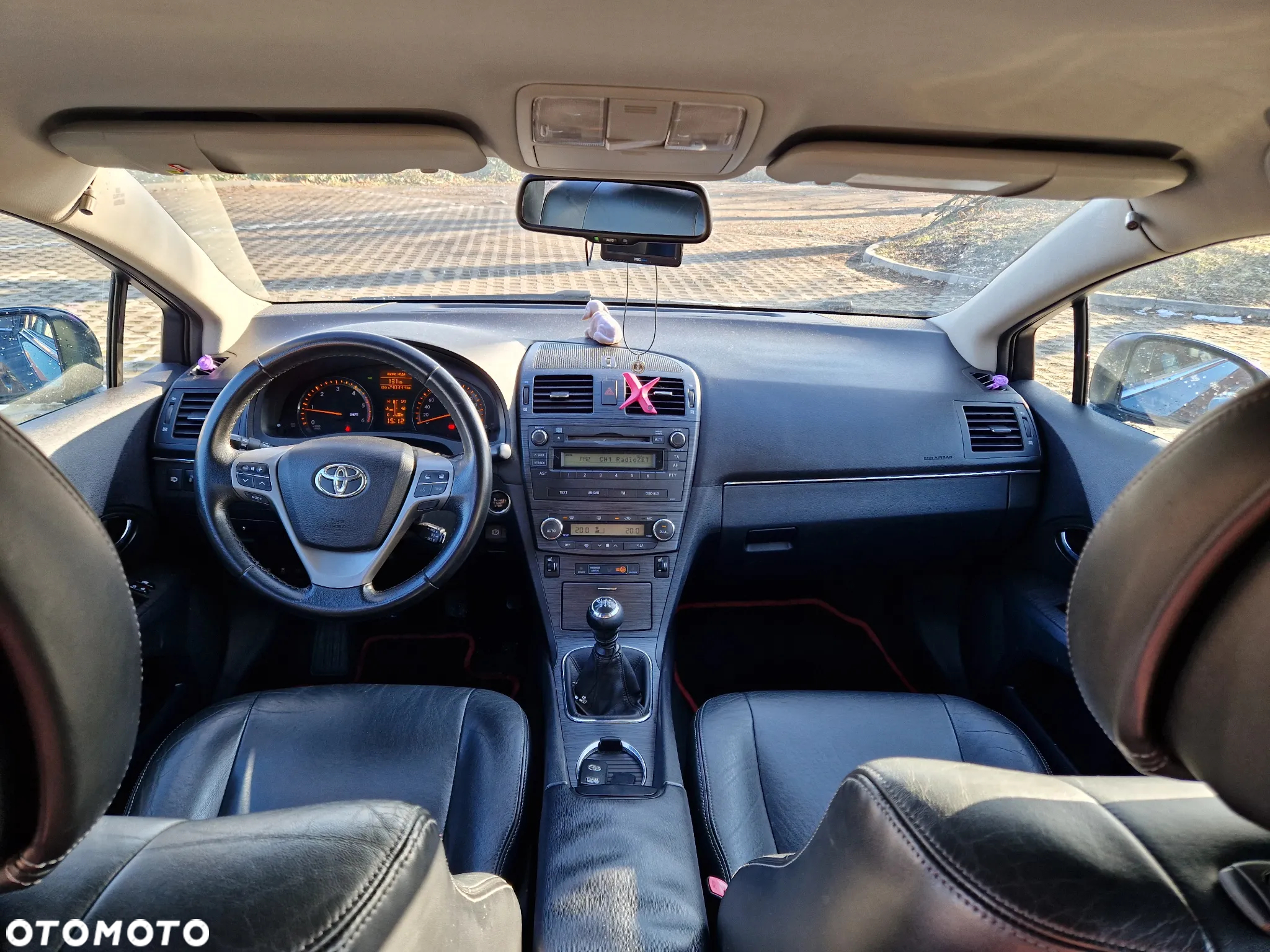Toyota Avensis 2.0 D-4D Premium - 7