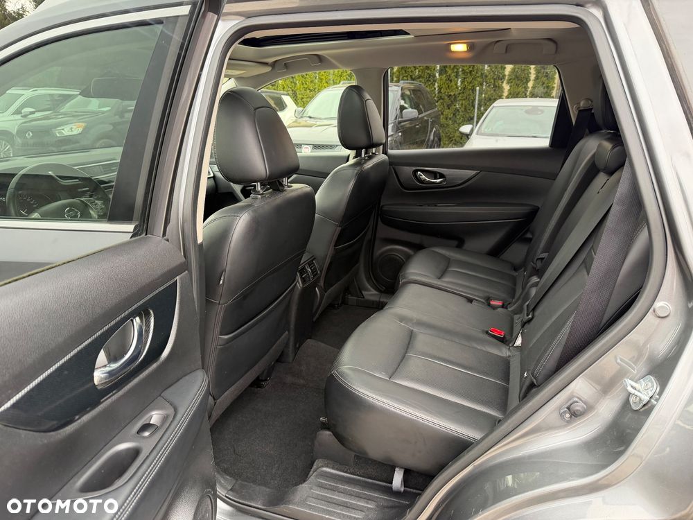 Nissan X-Trail 1.6 DIG-T Tekna - 23