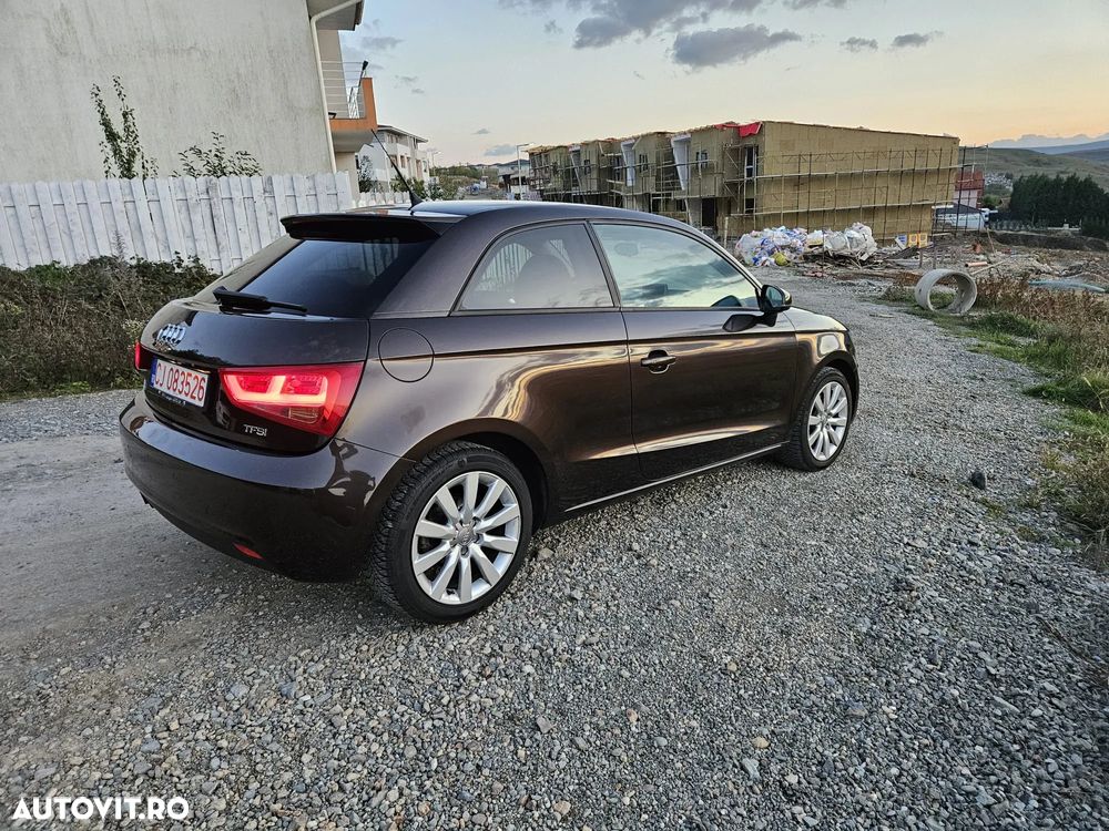 Audi A1 1.4 TFSI Attraction - 11