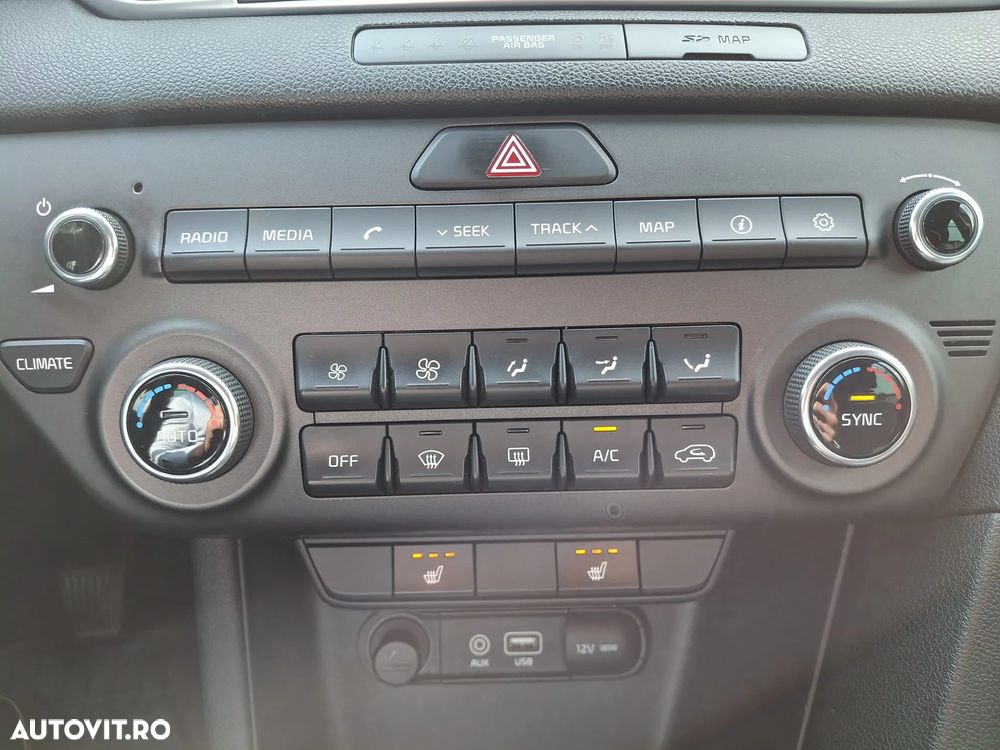 Kia Sportage 1.6 GDI 6MT 4x2 Style - 23