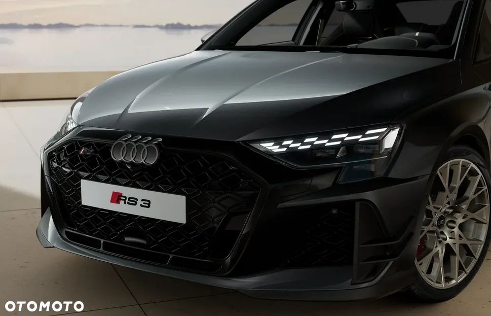 Audi RS3 Limousine - 6