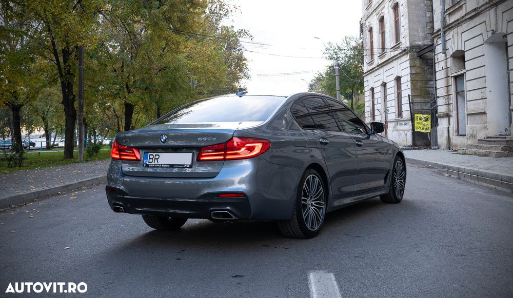 BMW Seria 5 530d xDrive AT - 3