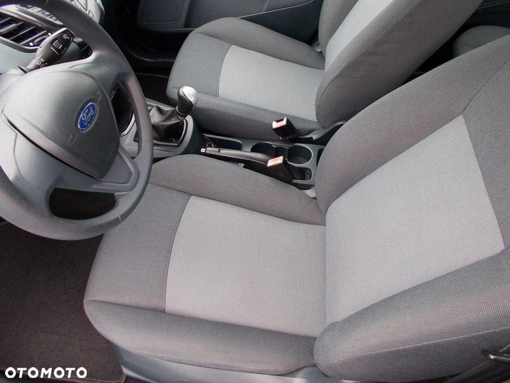Ford Fiesta 1.25 Celebration - 18
