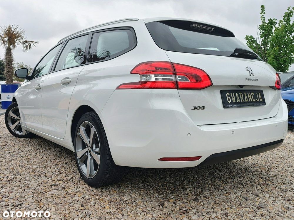 Peugeot 308 - 18