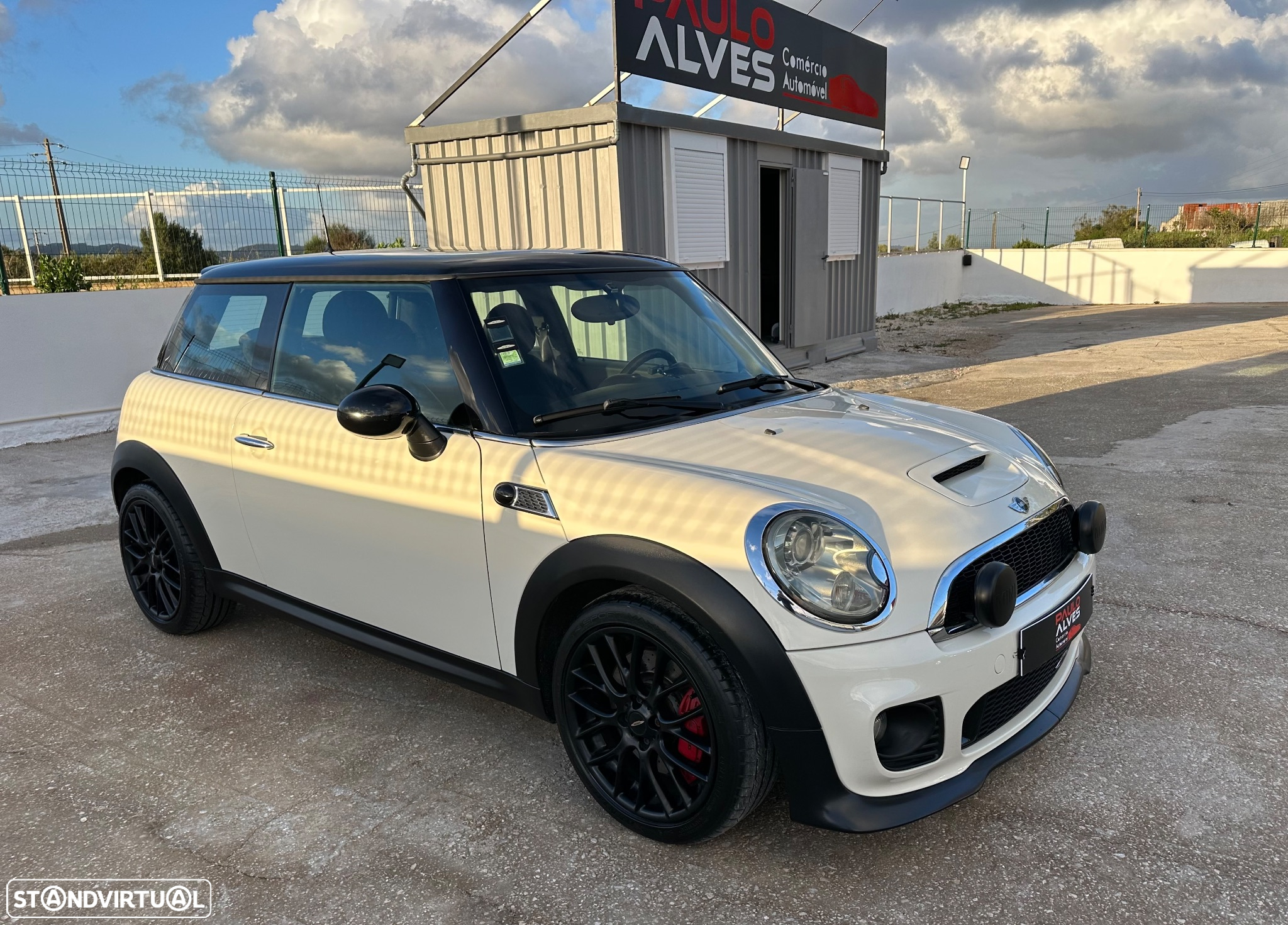 MINI 3 Portas John Cooper Works - 35