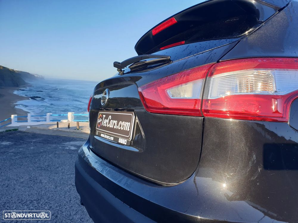Nissan Qashqai 1.5 dCi N-Connecta 18 RS+PS - 25