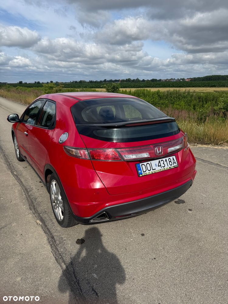 Honda Civic 2.2i-CTDi Executive NAVI - 4