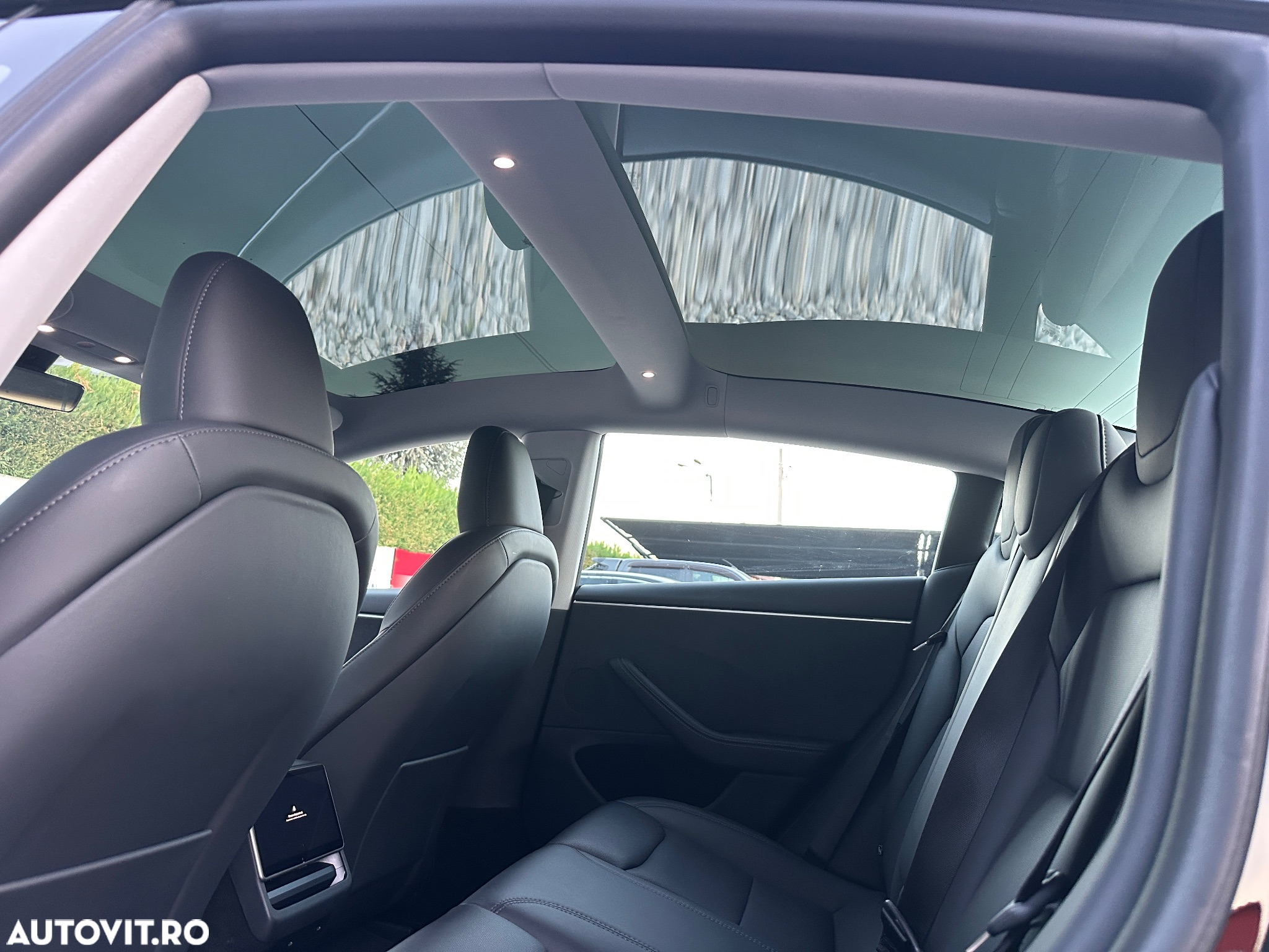 Tesla Model 3 AWD Long Range - 6