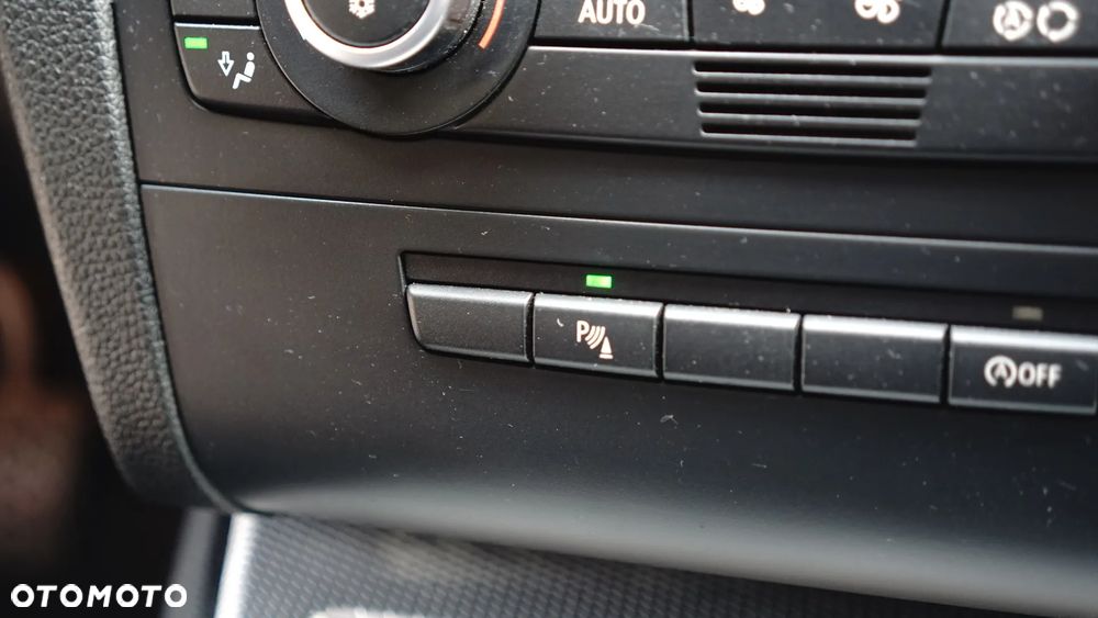BMW Seria 1 118d DPF Edition Sport - 17