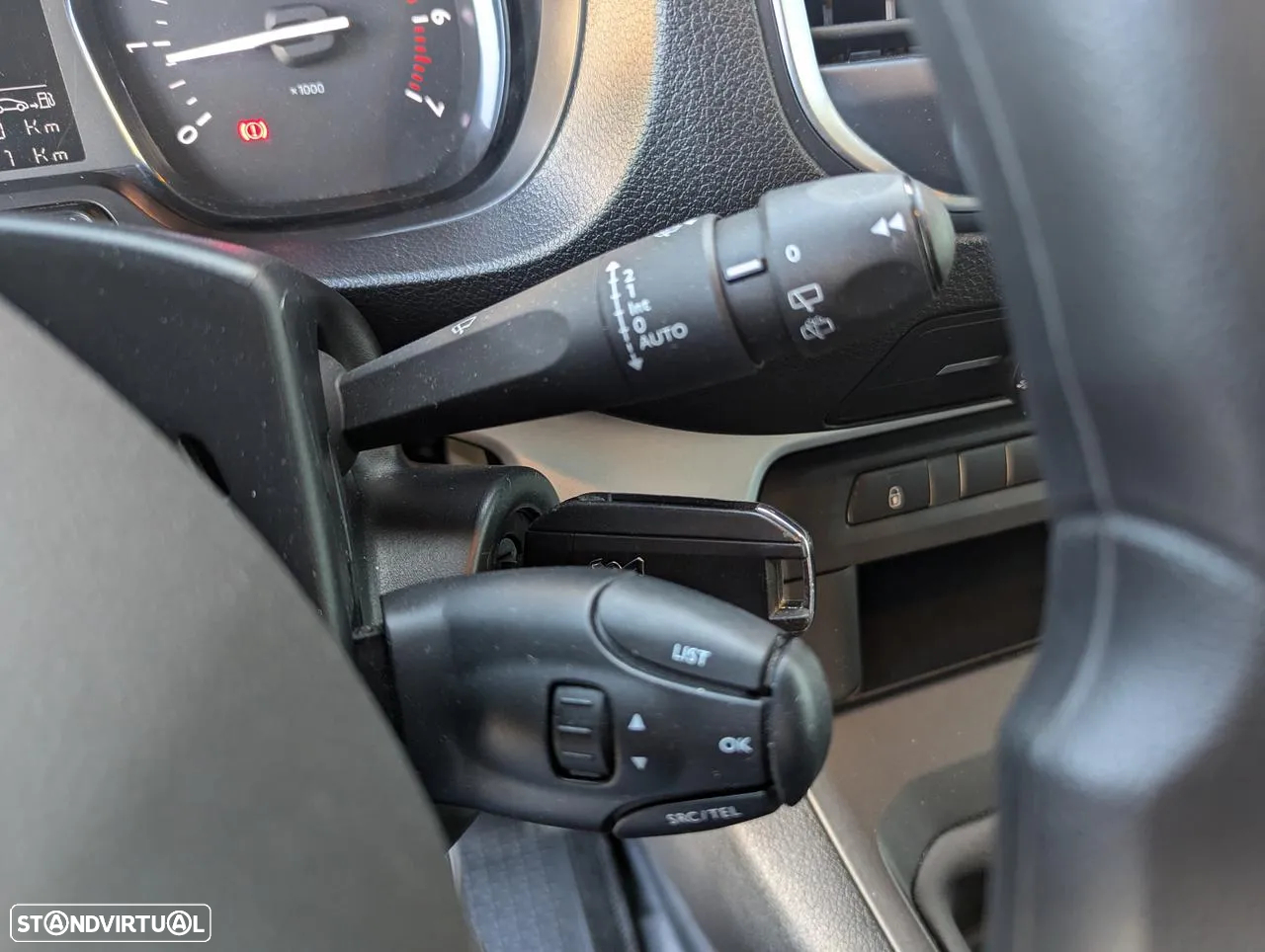 Peugeot Expert 1.5 BlueHDi L2H1 Semi-Vidrado - 16