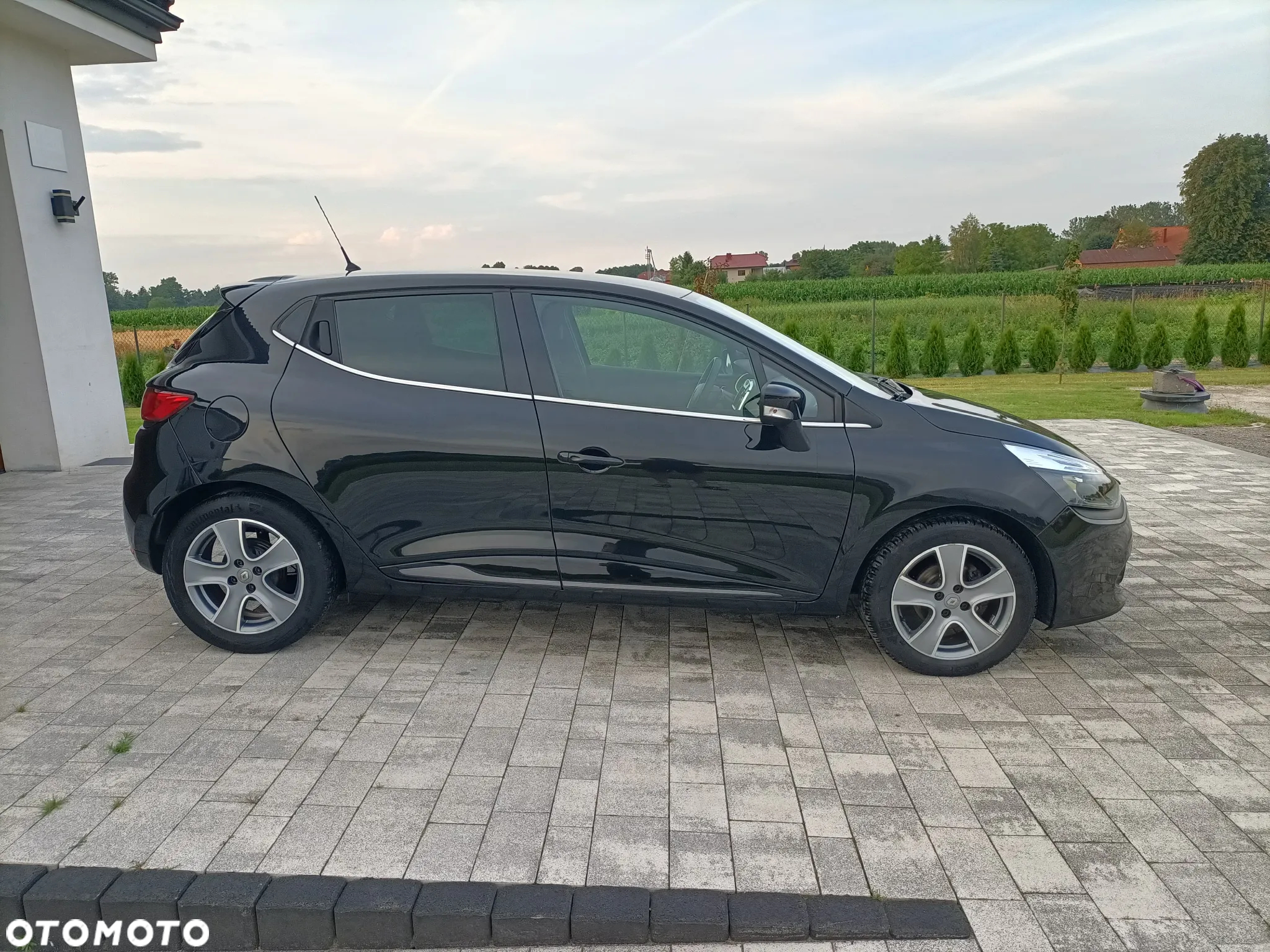 Renault Clio (Energy) TCe 90 Bose Edition - 6