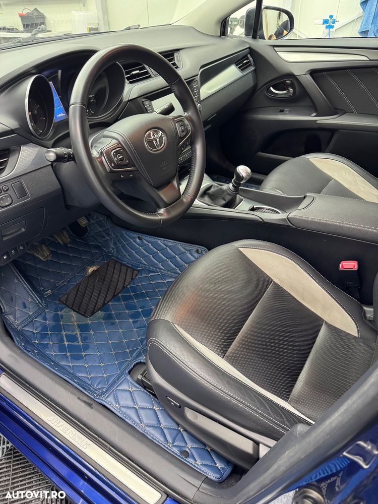 Toyota Avensis 2.0 D-4D Elegance - 18