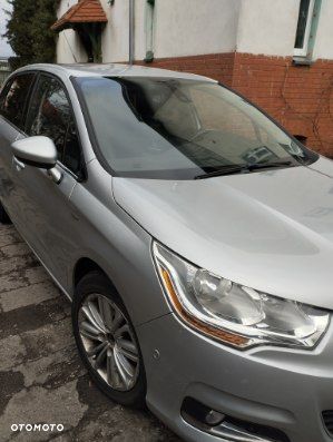 Citroën C4 1.6 HDi Exclusive - 4