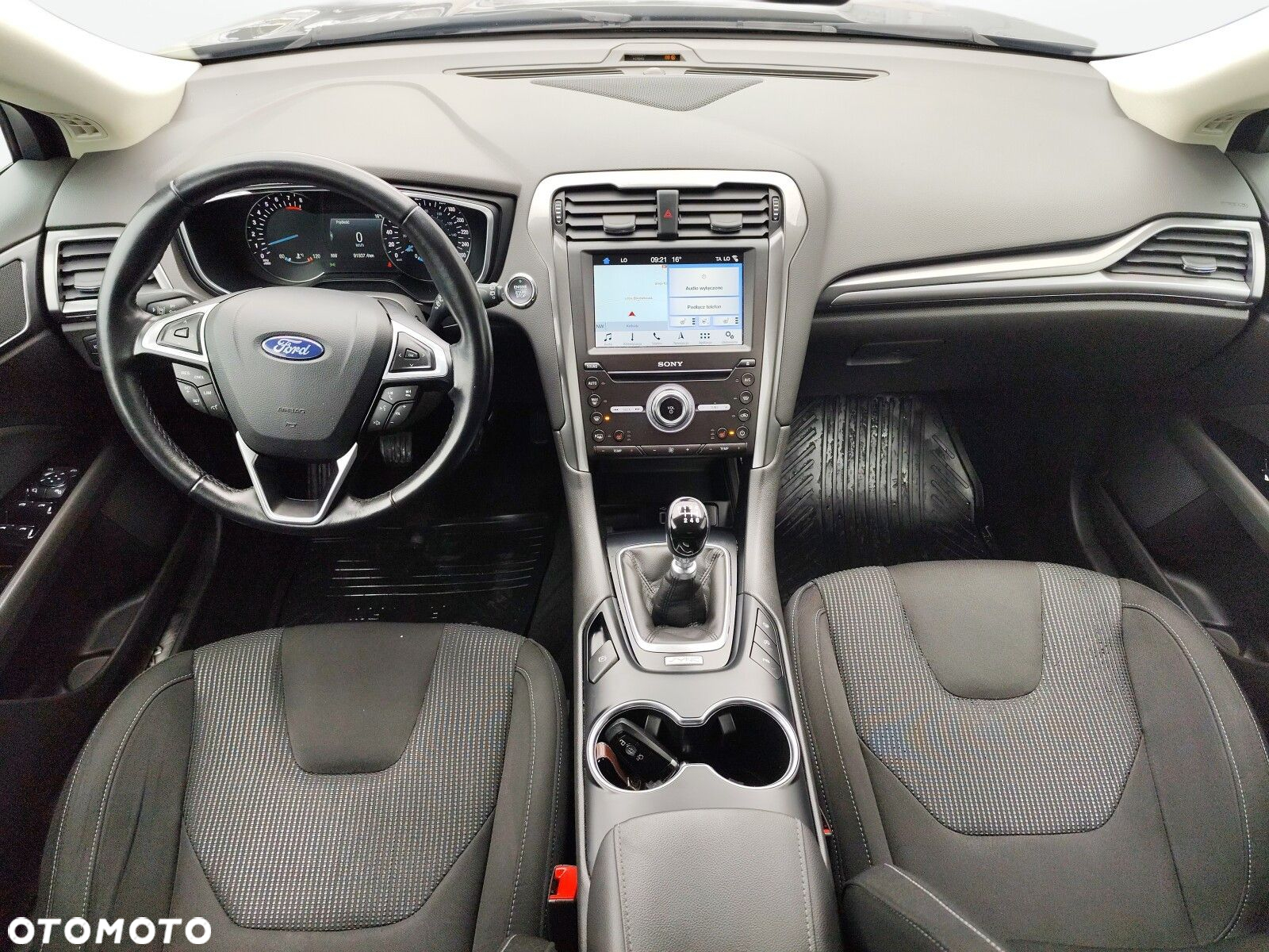 Ford Mondeo - 17