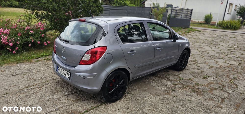 Opel Corsa - 2