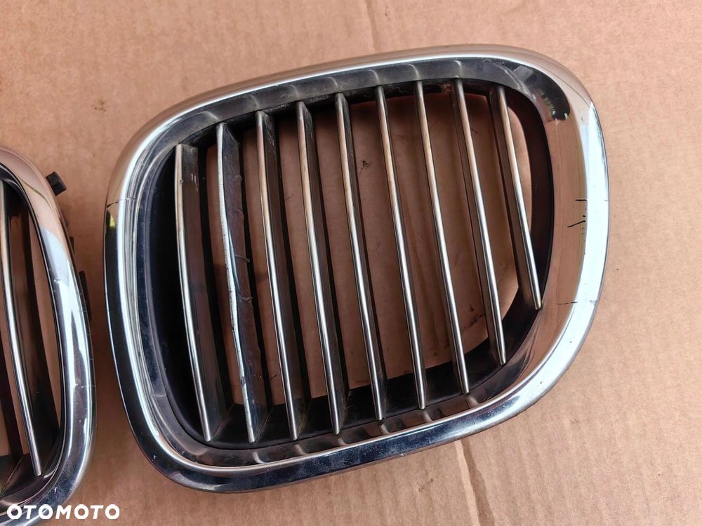 Grill Atrapa nerki BMW z3 chrom oryginalne 8397503 8397504 komplet - 3