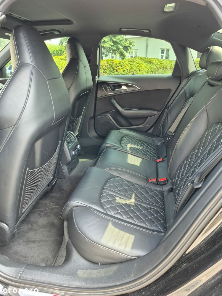 Audi S6 Limousine - 13