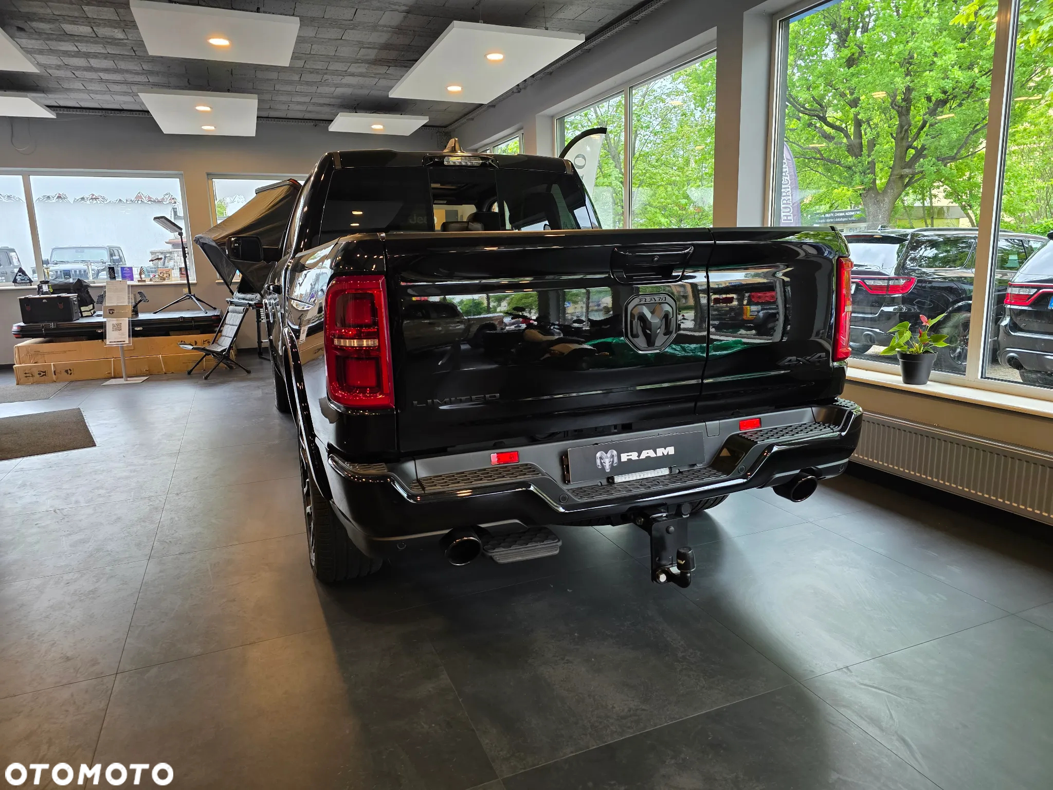 RAM 1500 - 9