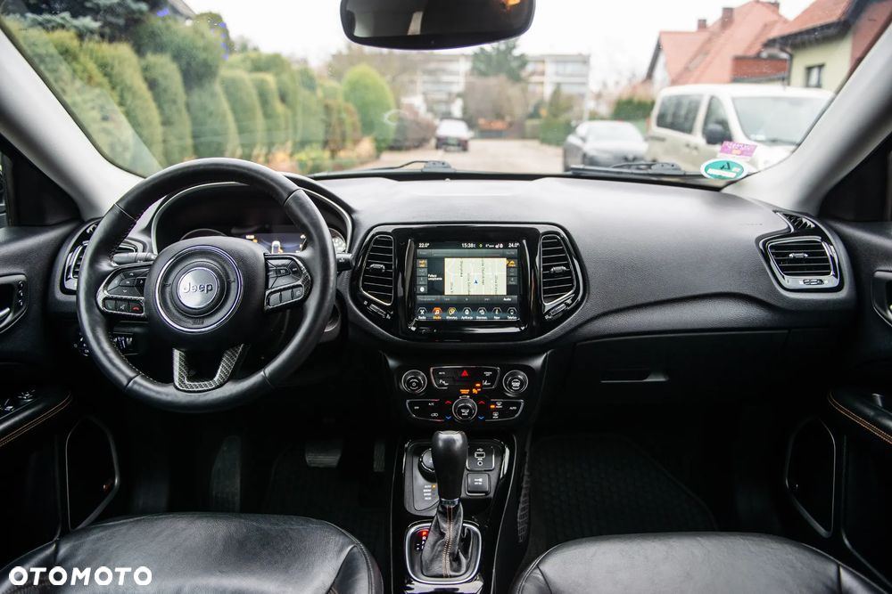 Jeep Compass 1.4 TMair Limited 4WD S&S - 29