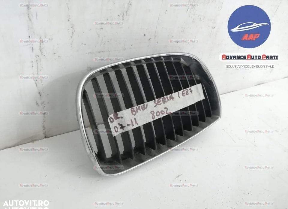 Grila centrala dreapta originala BMW Seria 1 E82/E88 [2th facelift] 20 - 2