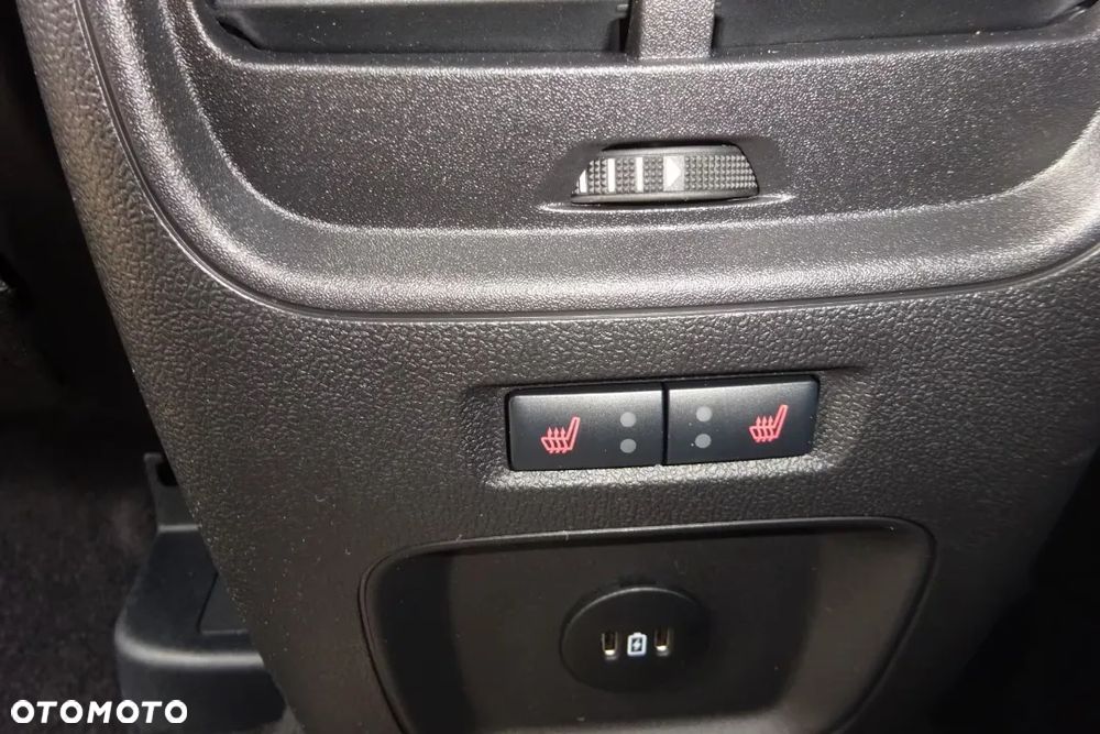 Ford Kuga 2.5P PHEV FWD ST-Line X eCVT - 13