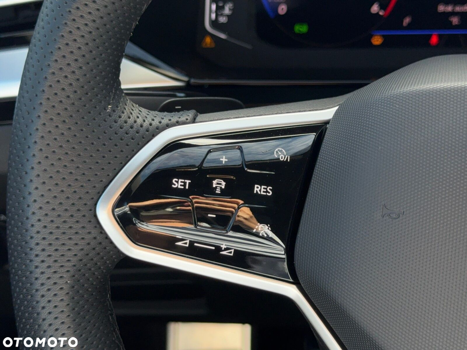 Volkswagen Arteon 2.0 TDI 4Motion R-Line DSG - 21