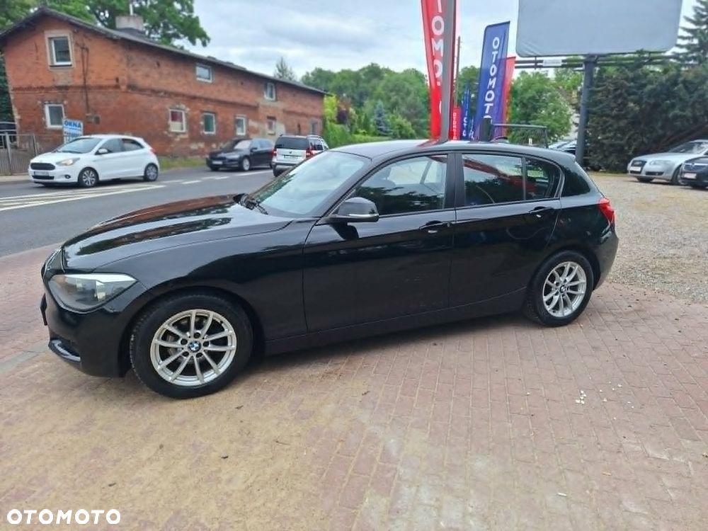 BMW Seria 1 116d DPF - 4