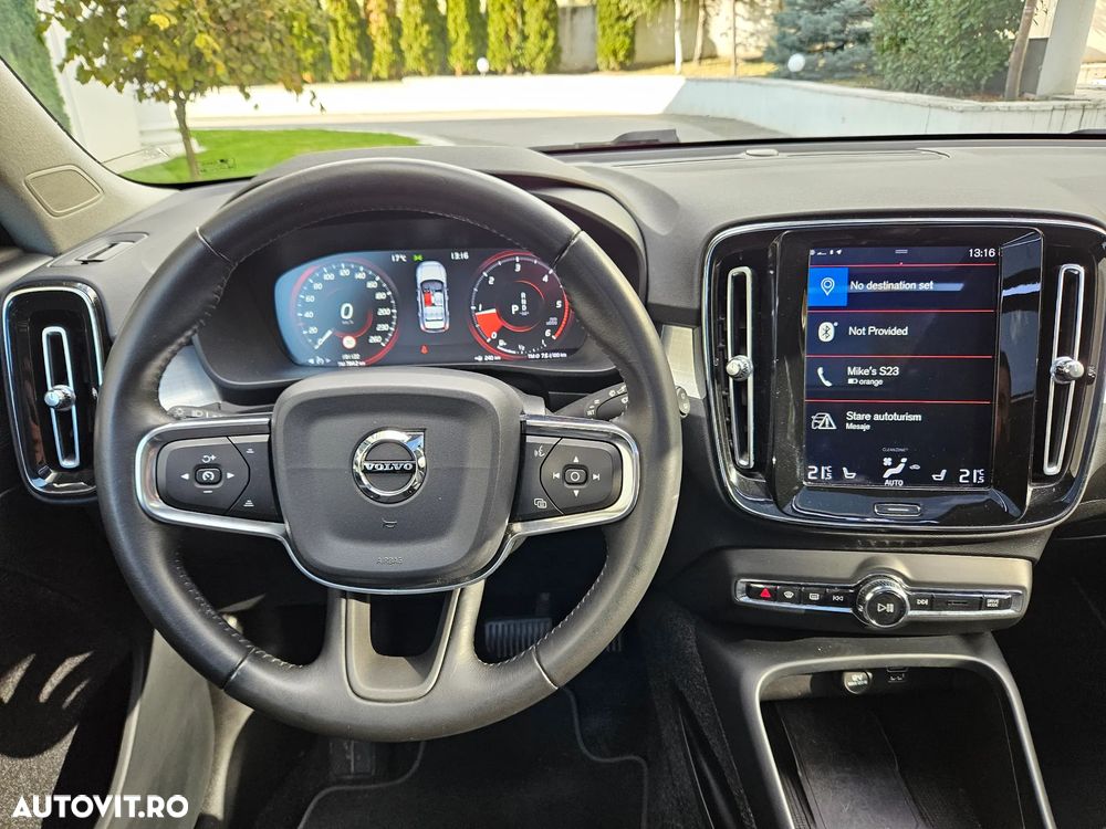 Volvo XC 40 D3 AWD Geartronic Momentum - 20