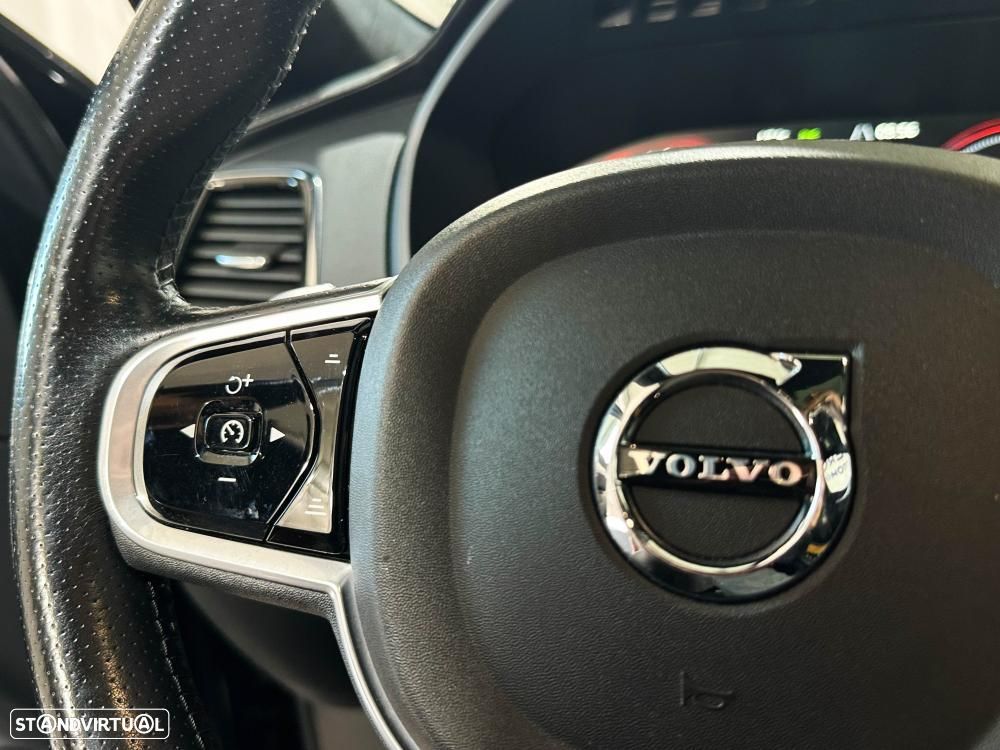 Volvo XC 90 T8 AWD Twin Engine Geartronic Inscription - 41