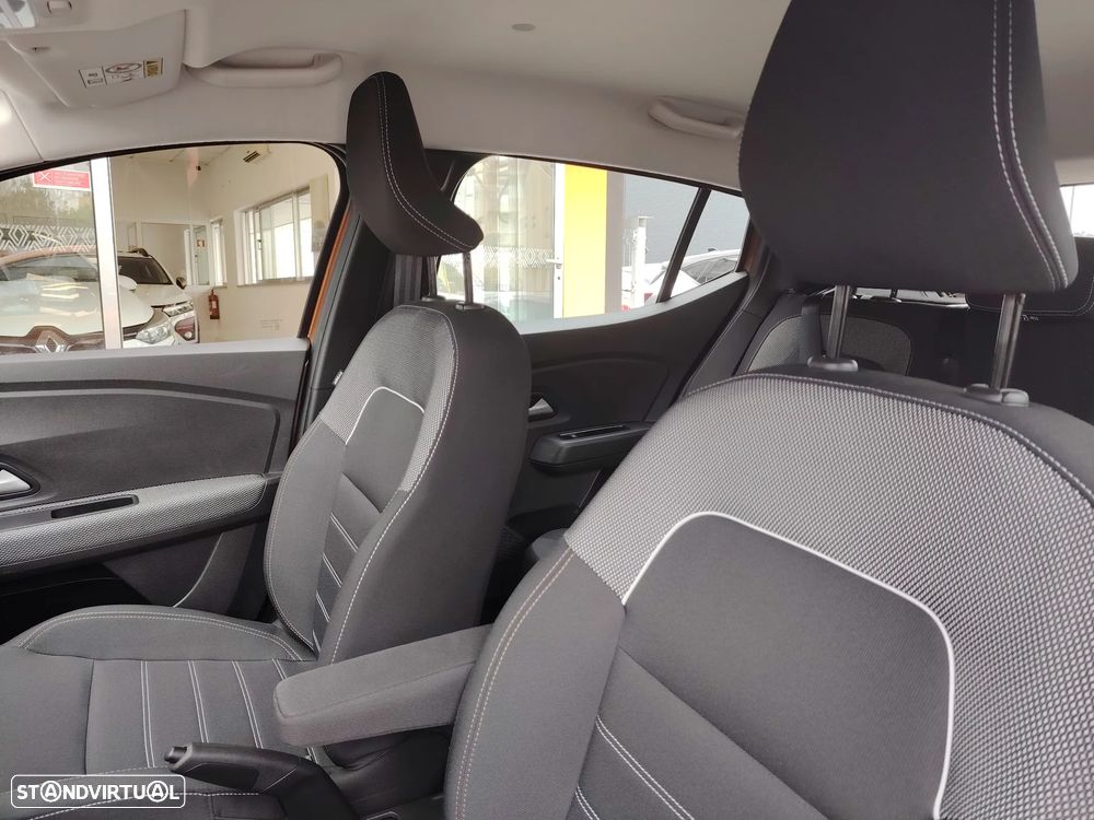 Dacia Sandero 1.0 ECO-G Stepway Bi-Fuel — fotografia 11