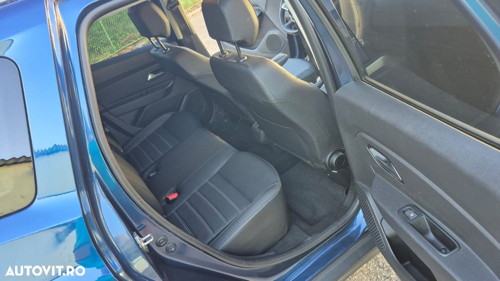 Dacia Duster SCe 115 2WD Prestige - 11