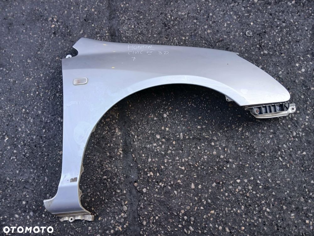 Honda Civic VII 3D Błotnik lewy, prawy - 6