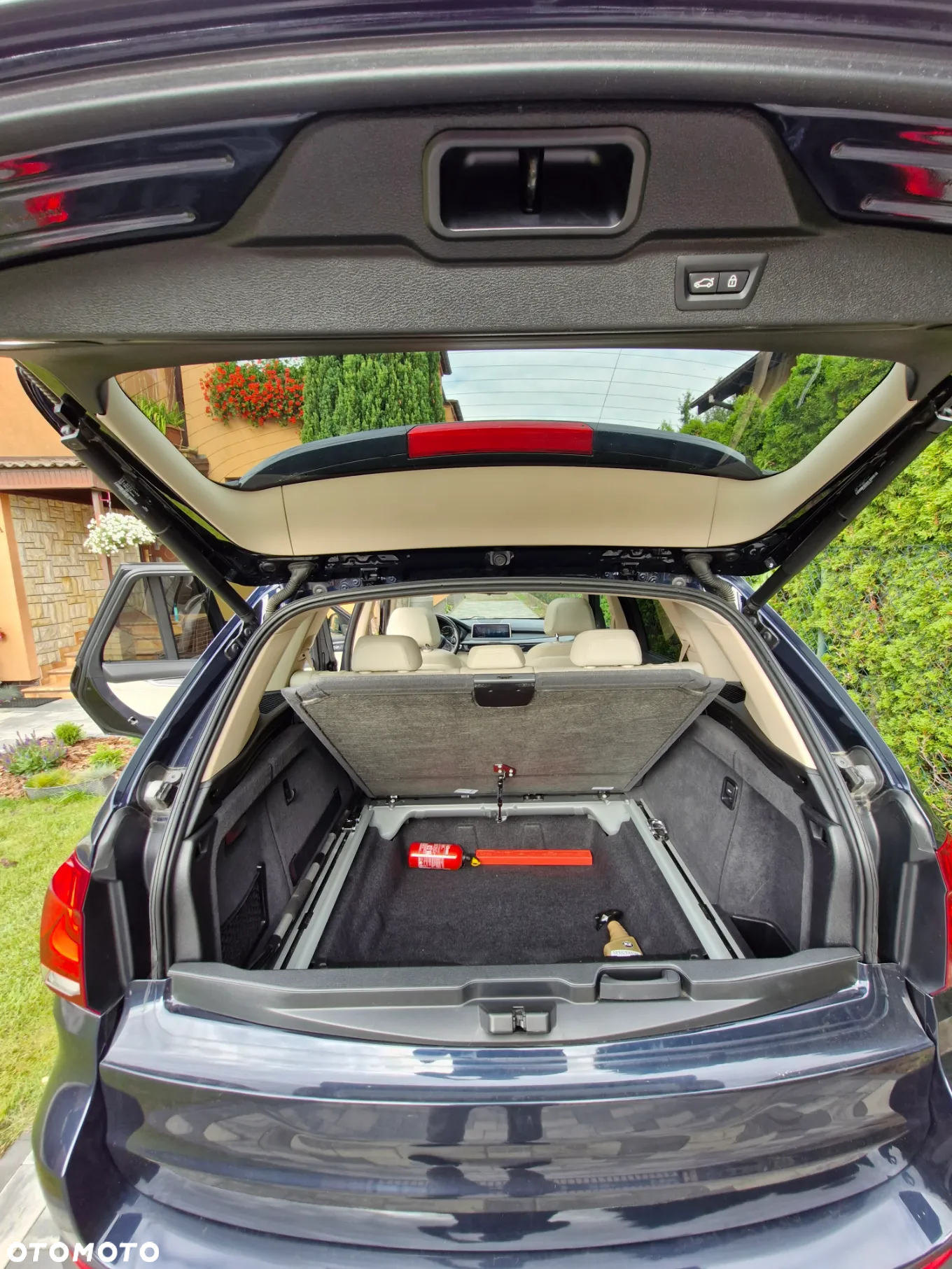 BMW X5 xDrive35i - 8