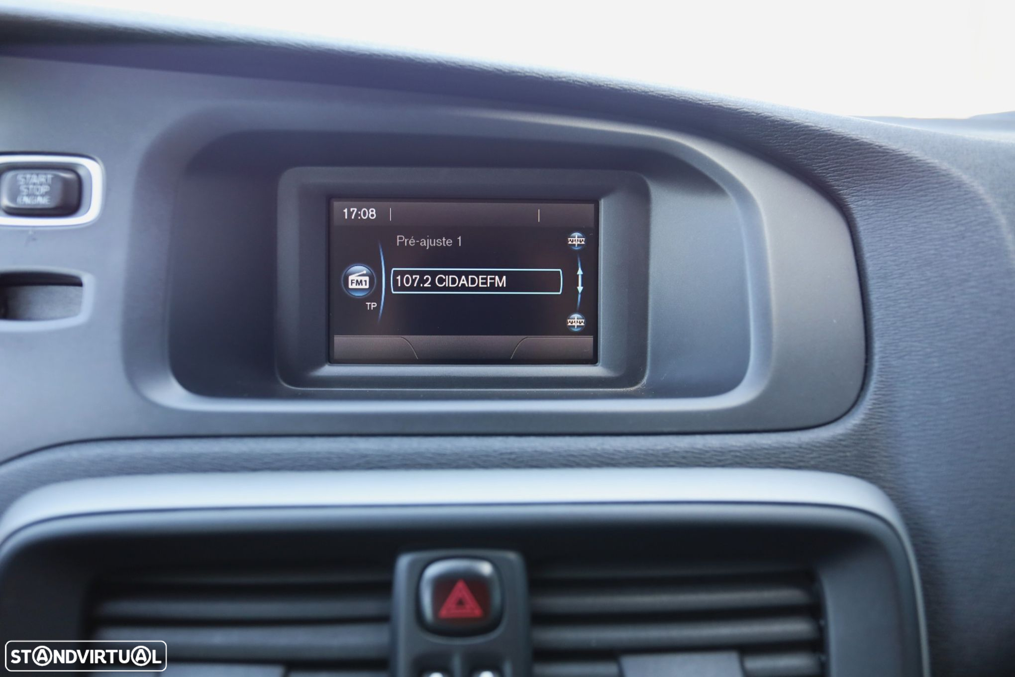 Volvo V40 2.0 D2 Momentum - 10