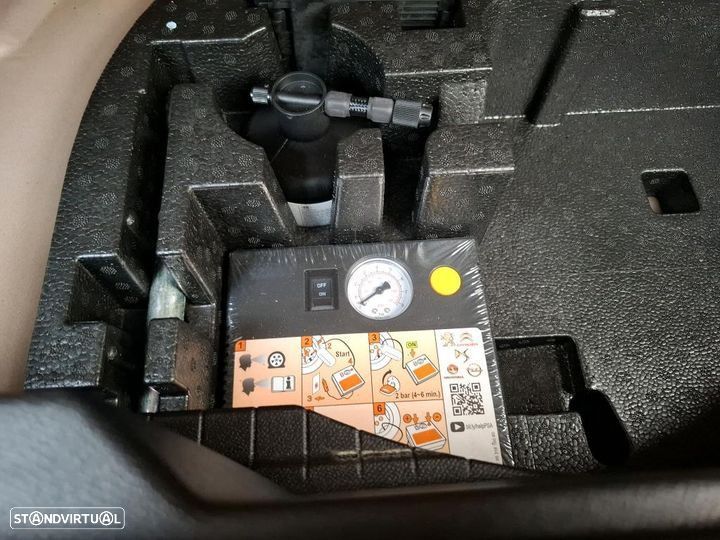 Peugeot e-2008 50 kWh Allure - 7