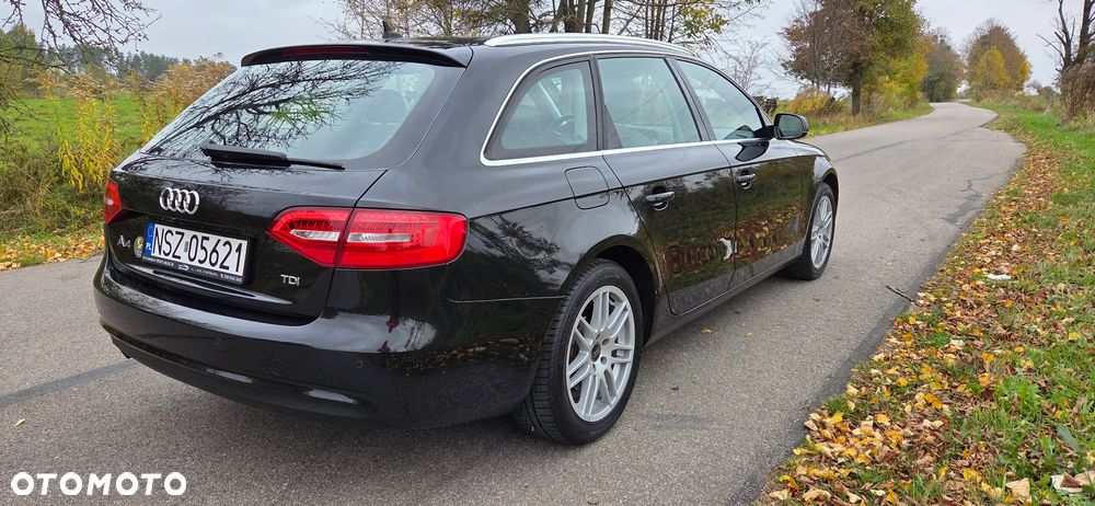 Audi A4 Avant - 9
