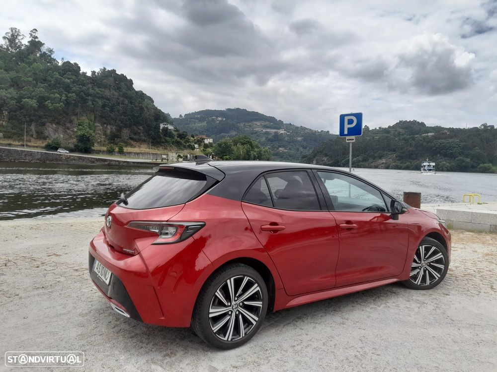 Toyota Corolla 2.0 Hybrid Square Collection - 4