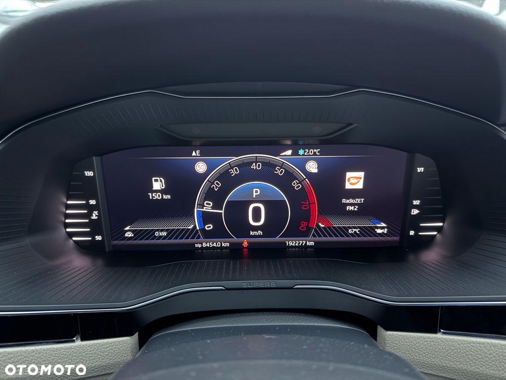 Skoda Superb 2.0 TSI L&K DSG - 22