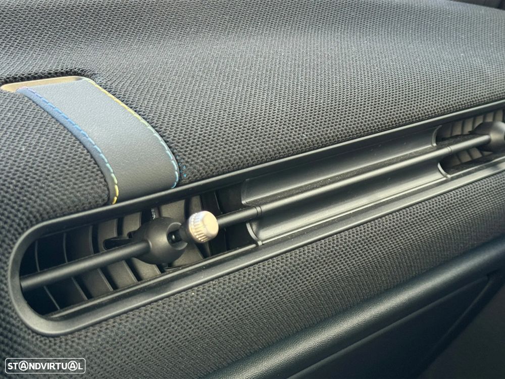 MINI 3 Portas Cooper C Classic M - 15