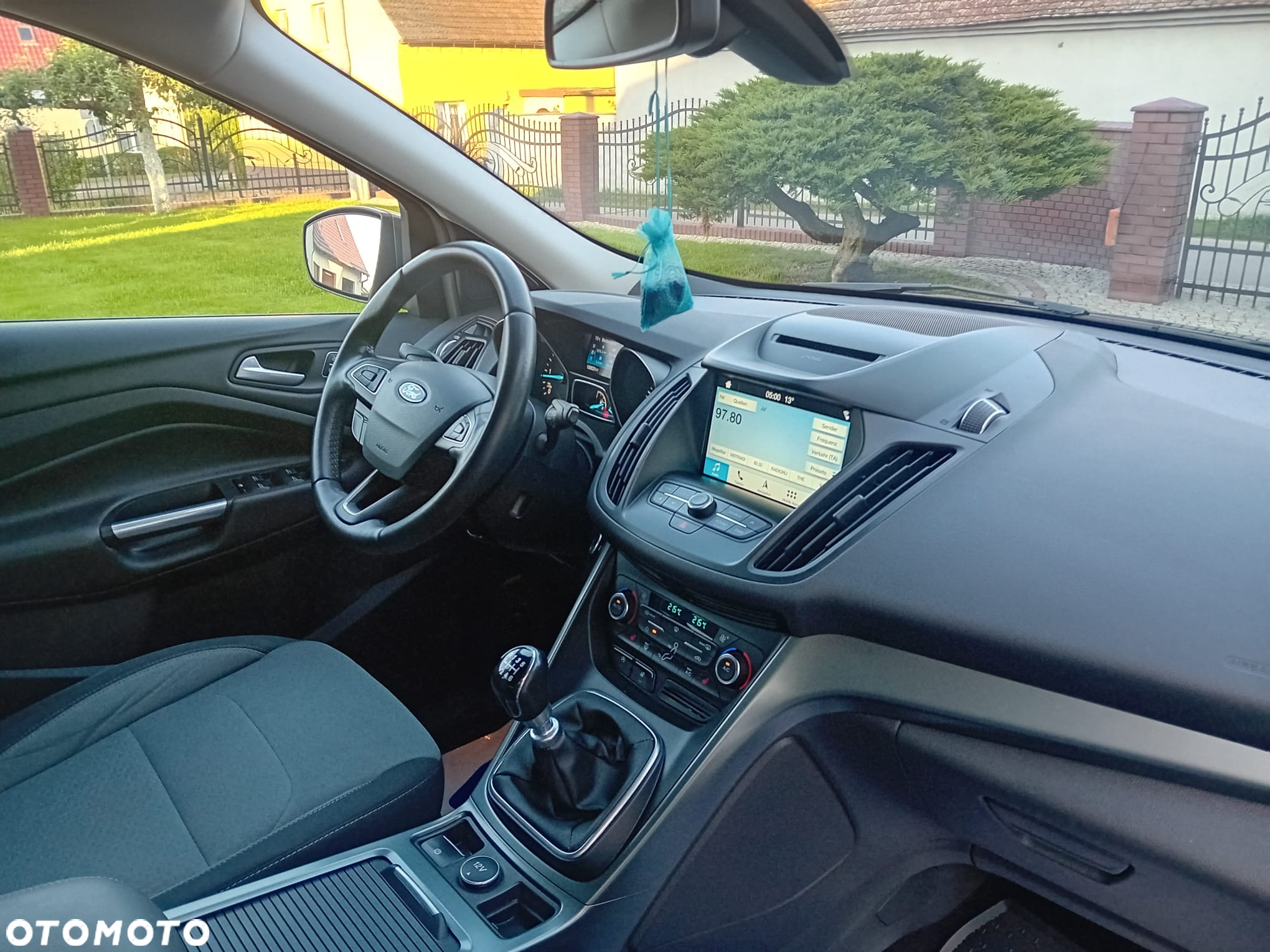 Ford Kuga 2.0 TDCi 2x4 Business Edition - 23
