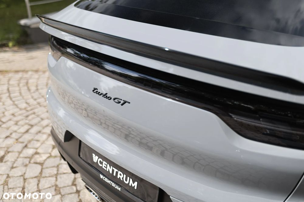 Porsche Cayenne Turbo GT - 16