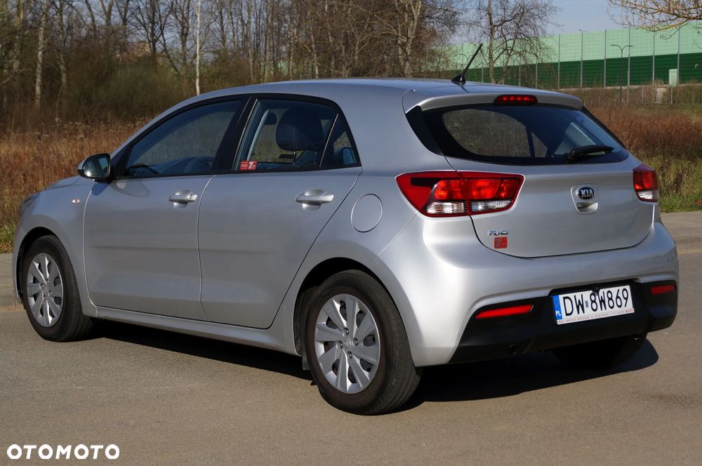 Kia Rio 1.2 L Business Line - 5
