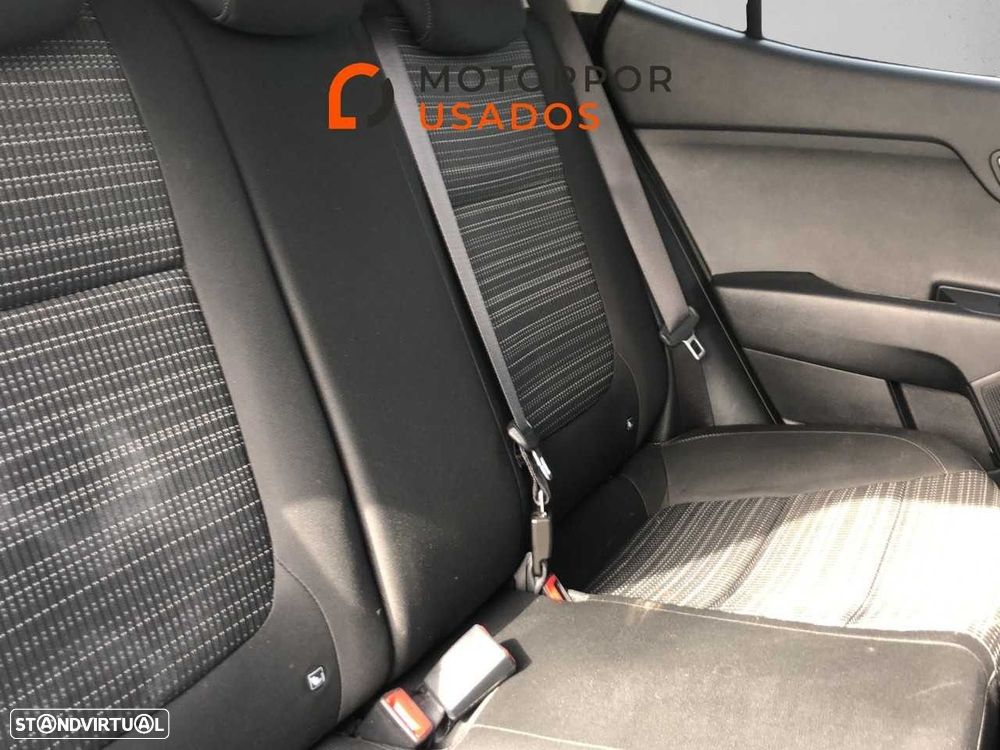 Kia Stonic 1.0 T-GDI Wave - 10