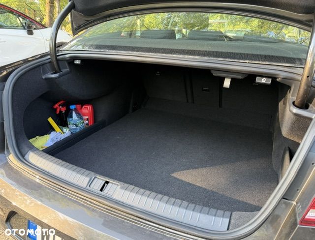 Volkswagen Passat 1.4 TSI BMT ACT Comfortline - 28