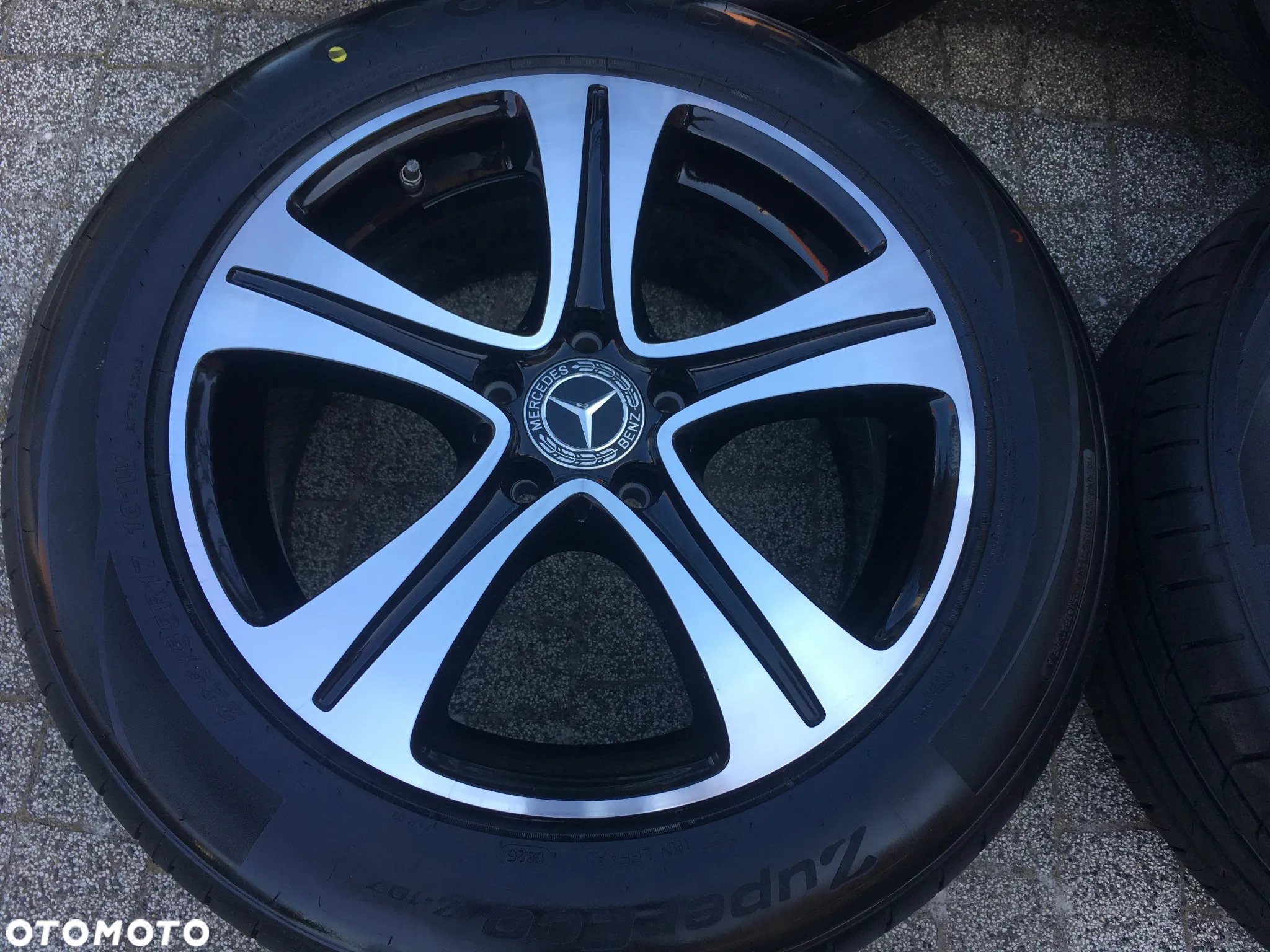 Mercedes E Klasa W213 Koła Felgi Aluminiowe Z Nowymi Oponami 225/50r17 - 17